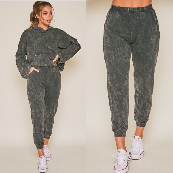 ✨ON SALE✨*LAST 1* Legend Acid Wash Jogger Set - Picture 2 of 6